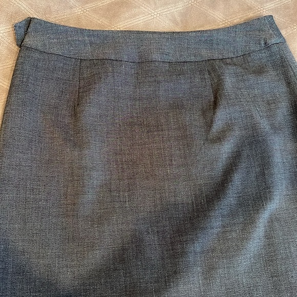 Max Studio Womens skirt faux wrap gray assymetric front design size 8 - Picture 12 of 15